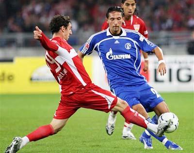 战绩陷入低 战绩陷入低